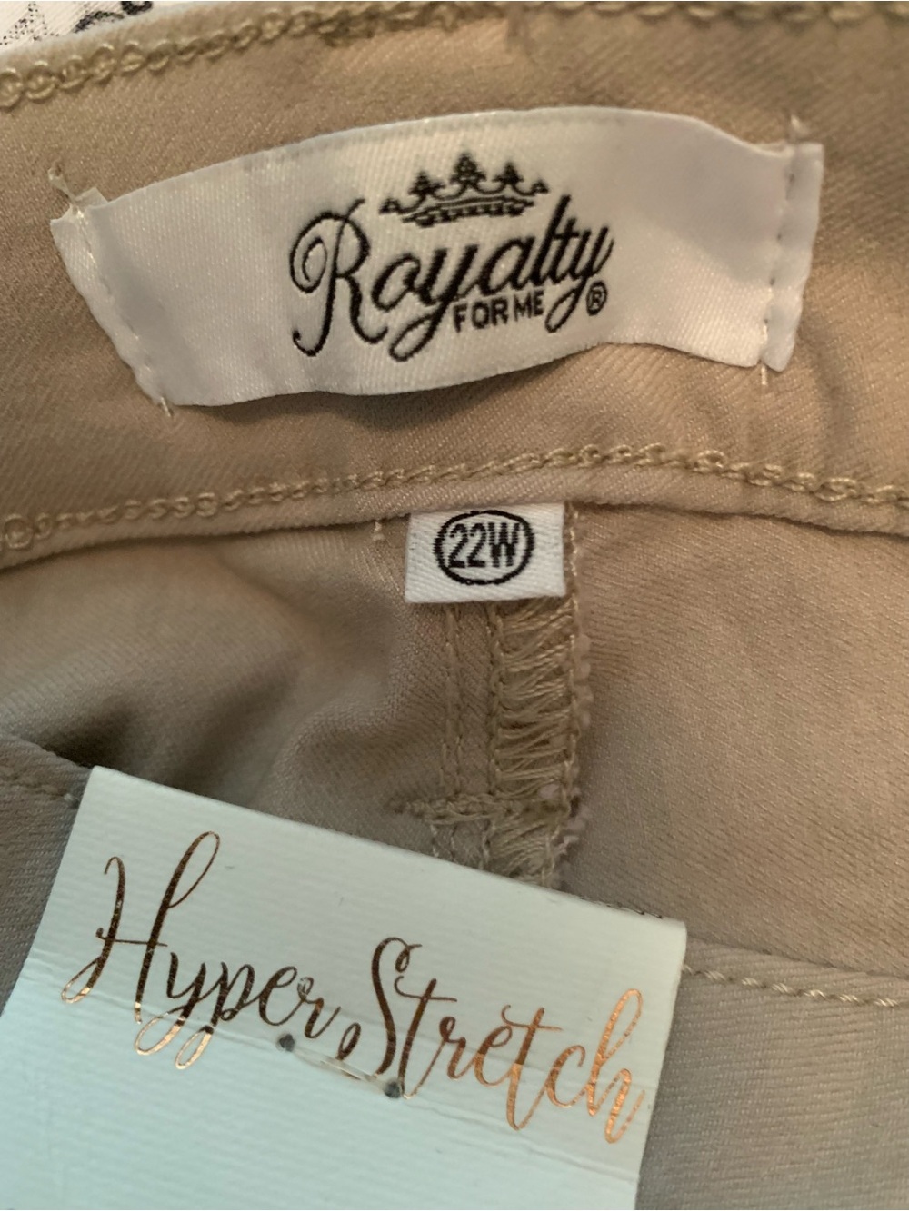 Royalty for Me Hyperstretch Khaki Tan 22W provide a slimming silhouette NWT - Picture 12 of 16